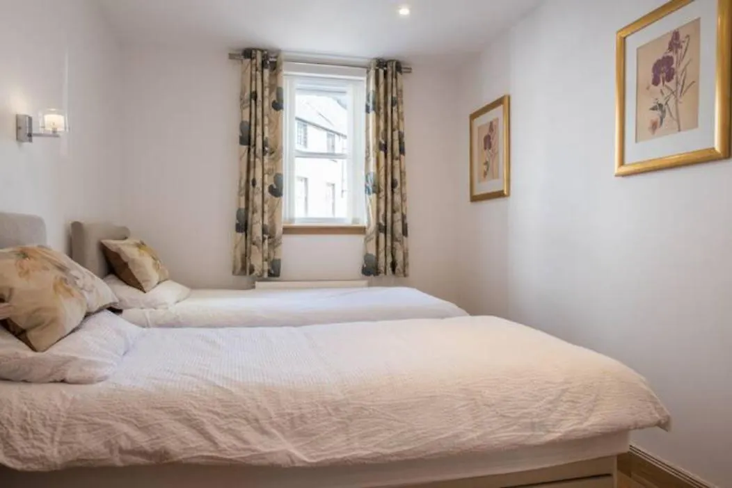 Luxury Flat, 20 Minutes By Train From Edinburgh Apartment Inverkeithing 0*,
