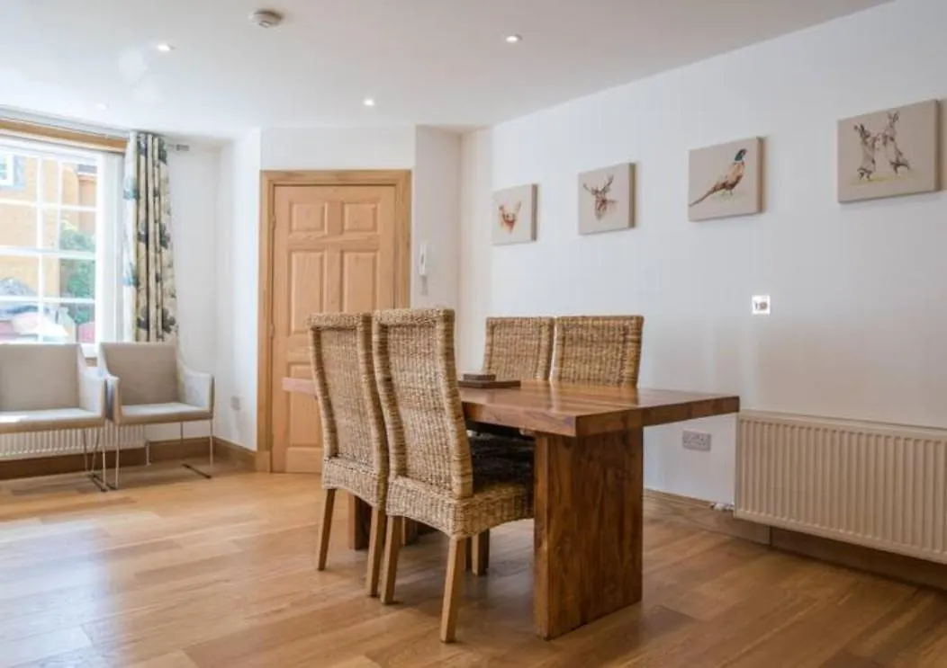 Luxury Flat, 20 Minutes By Train From Edinburgh Apartment Inverkeithing